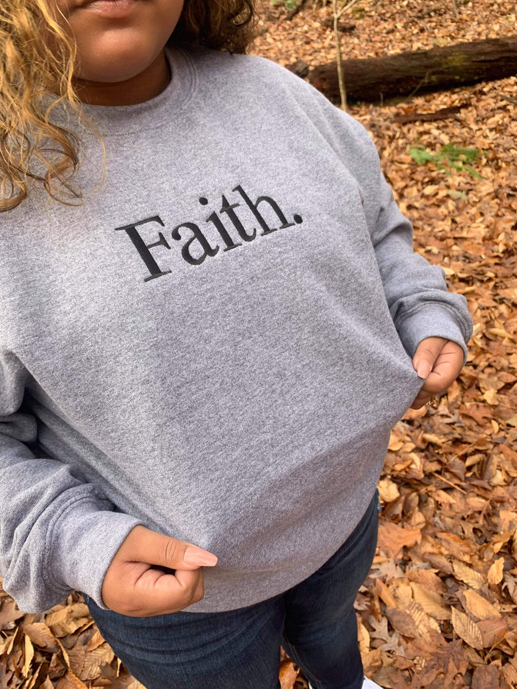 Faith Embroidered Sweatshirt